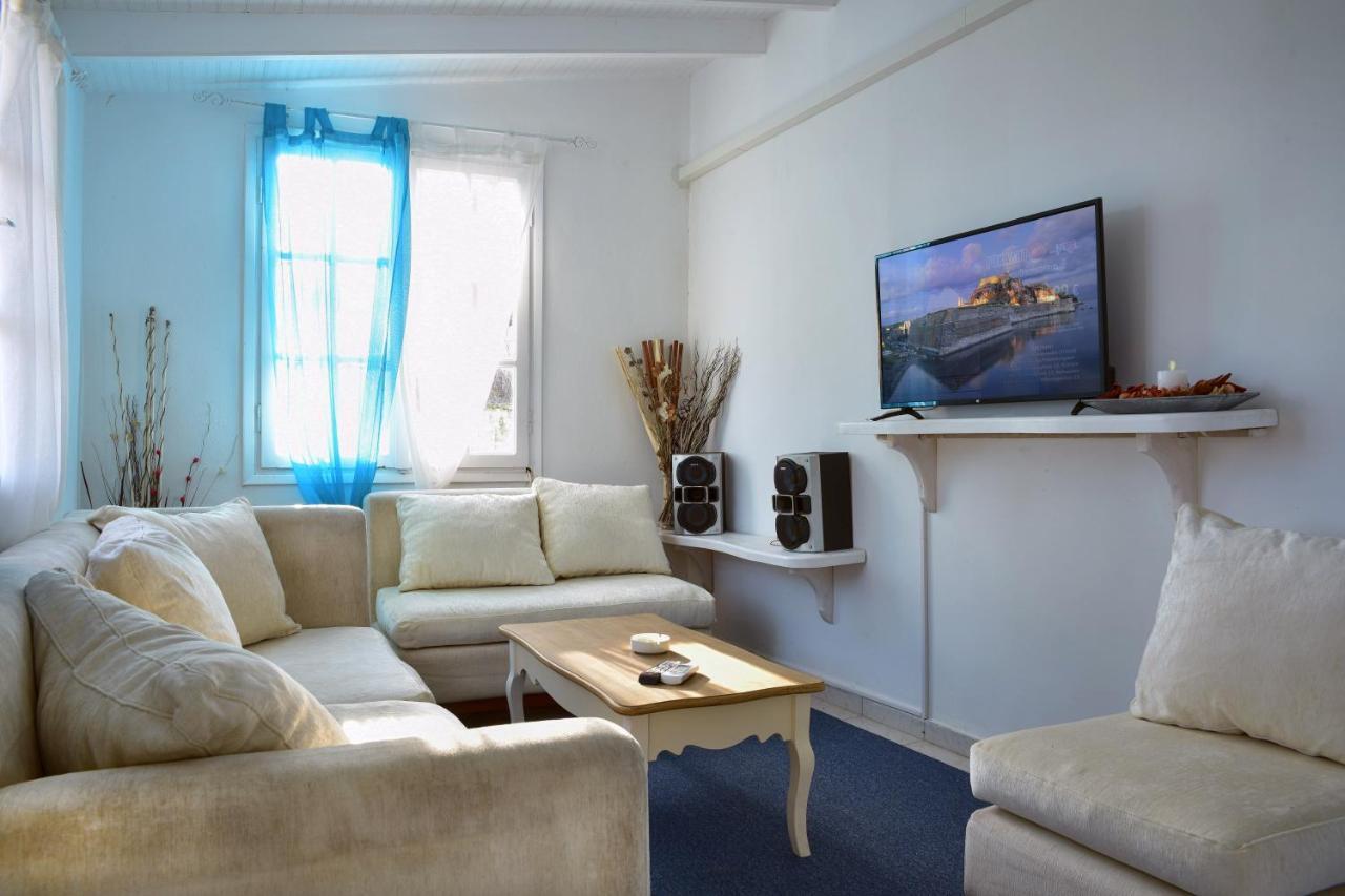 Villa Spiaggia Bianca Dafnila Luaran gambar